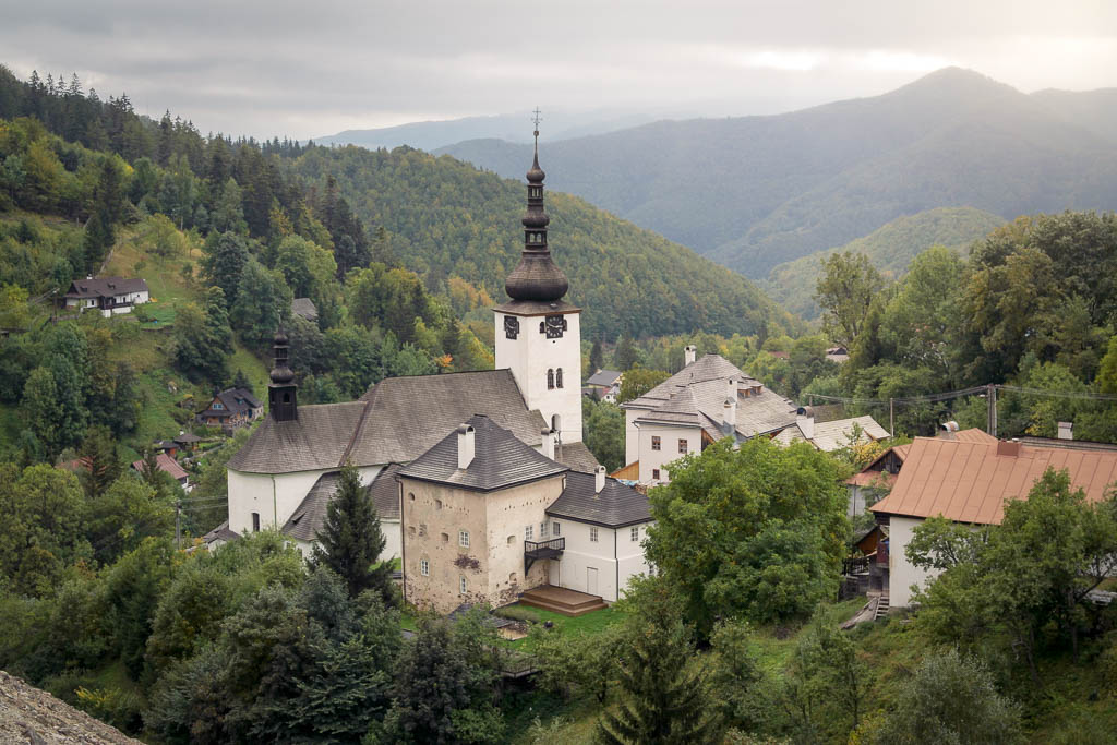 spania-dolina-turistika-a-rekordy-v-srdci-slovenska-lq